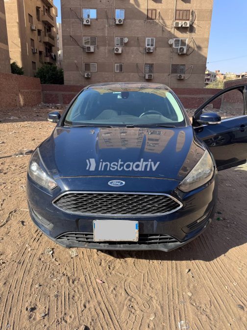 Ford Focus 2017 Blue Automatic Used for Sale in Greater Cairo ( Cairo + Giza) - 4
