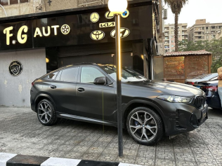 بي ام دبليو X6 2024 أسود أوتوماتيك مستعملة للبيع في مدينة نصر