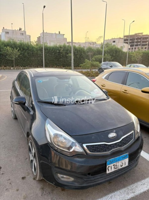 كيا ريو 2014 أسود أوتوماتيك مستعملة للبيع في الجيزة - 7