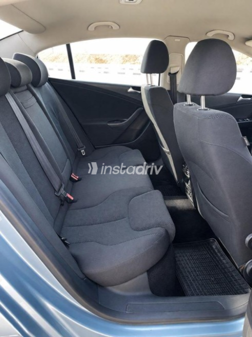 Volkswagen Passat 2007 Cyan Automatic Used for Sale in Cairo - 6