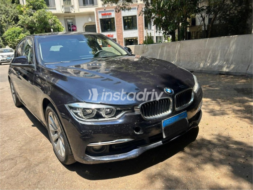 بي ام دبليو 318 2019 أبيض أوتوماتيك مستعملة للبيع في القاهرة الكبرى ( القاهرة - الجيزة) - 5