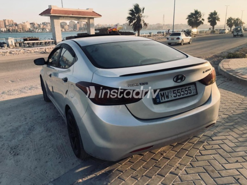 Hyundai Elantra MD 2013 Silver Automatic Used for Sale in Marsa Matrouh - 3