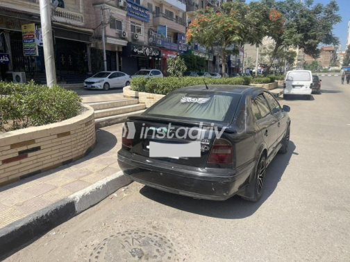 Skoda Octavia 2000 Black Automatic Used for Sale in Mansoura - 4