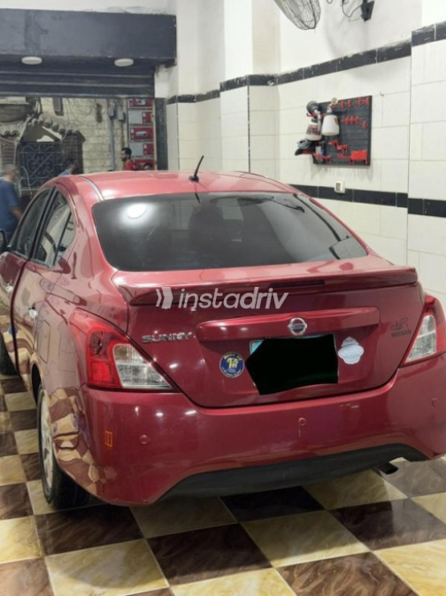 Nissan Sunny 2023 Red Automatic Used for Sale in Alexandria - 3