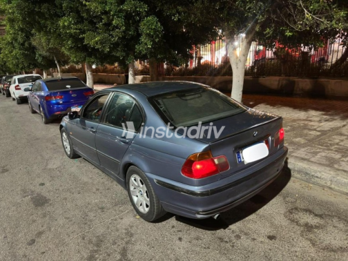 BMW 318 2000 Blue Automatic Used for Sale in Alexandria - 3