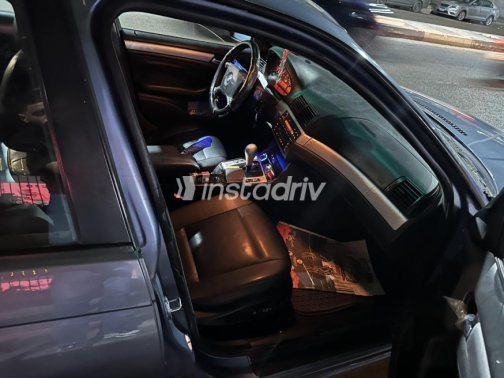 BMW 318 2000 Blue Automatic Used for Sale in Alexandria - 5
