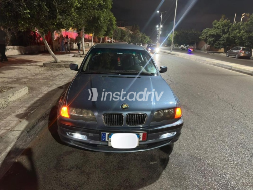BMW 318 2000 Blue Automatic Used for Sale in Alexandria - 10