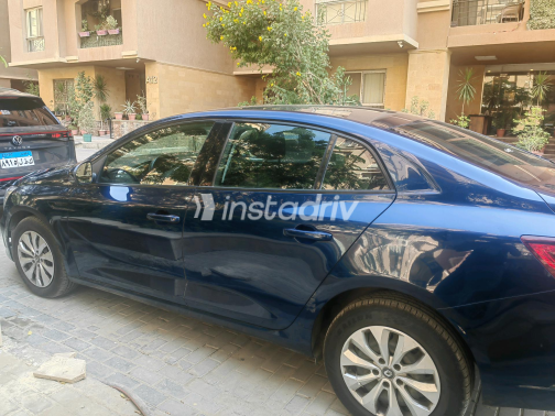 رينو ميجان 2022 أبيض CVT مستعملة للبيع في القاهرة الكبرى ( القاهرة - الجيزة) - 1