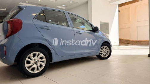 Kia Picanto 2019 White Automatic Used for Sale in Cairo - 10