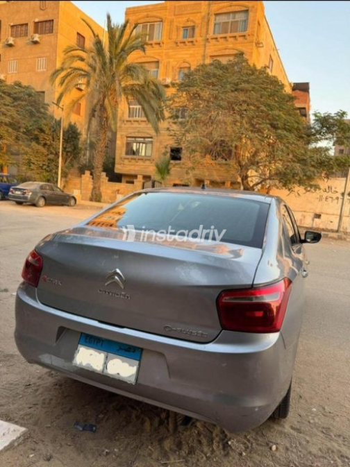 Citroën C Elysee 2021 White Automatic Used for Sale in Greater Cairo ( Cairo + Giza) - 8
