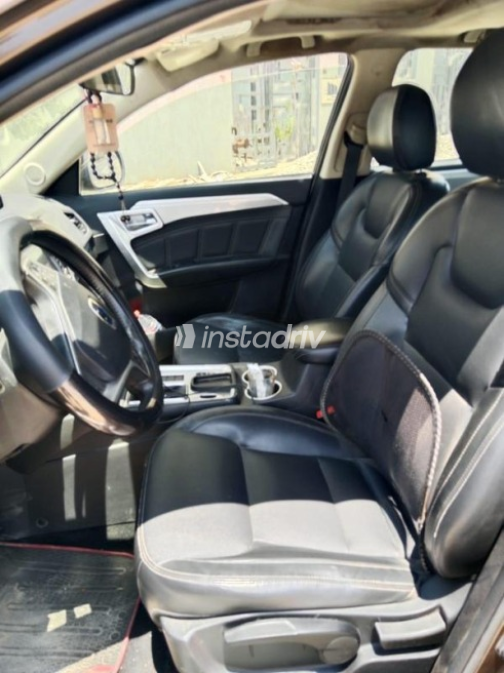 جيلي EX7 2019 برونزي أوتوماتيك مستعملة للبيع في حدائق اكتوبر - 3