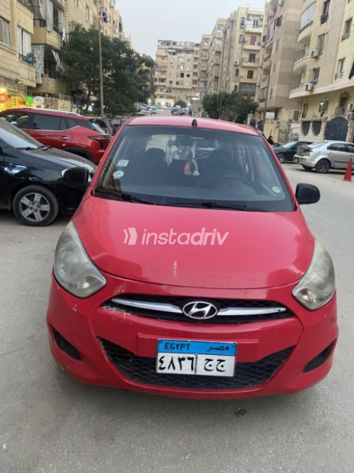 هيونداي I10 2012 أحمر أوتوماتيك مستعملة للبيع في الهرم - 1