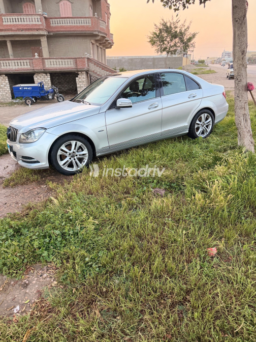 مرسيدس C 250 2012 فضي أوتوماتيك مستعملة للبيع في القاهرة الكبرى ( القاهرة - الجيزة) - 1