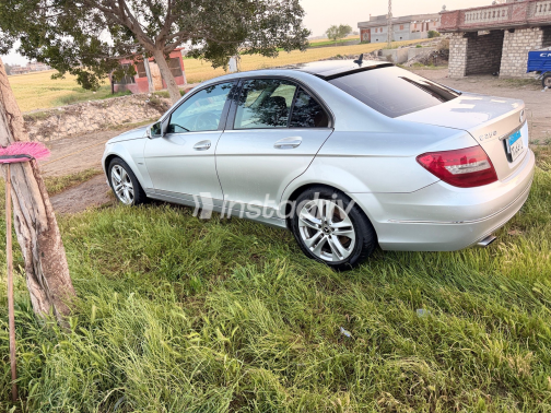 مرسيدس C 250 2012 فضي أوتوماتيك مستعملة للبيع في القاهرة الكبرى ( القاهرة - الجيزة) - 5