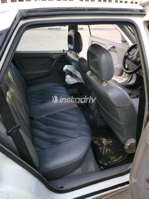 Opel Vectra 1996 White Manual Used for Sale in Greater Cairo ( Cairo + Giza) - 7