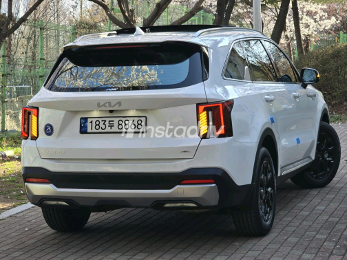 Kia Sorento 2024 White Automatic Used for Sale in Greater Cairo ( Cairo + Giza) - 2