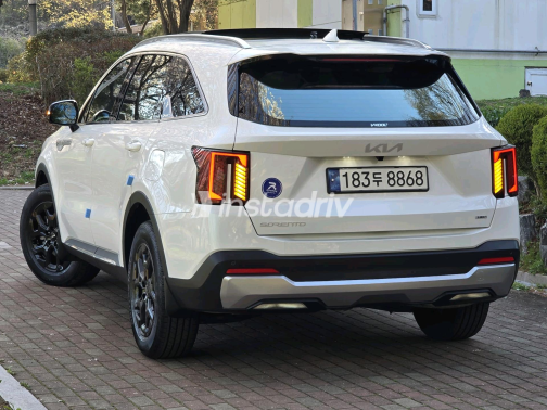 Kia Sorento 2024 White Automatic Used for Sale in Greater Cairo ( Cairo + Giza) - 5