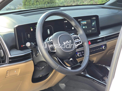 Kia Sorento 2024 White Automatic Used for Sale in Greater Cairo ( Cairo + Giza) - 7