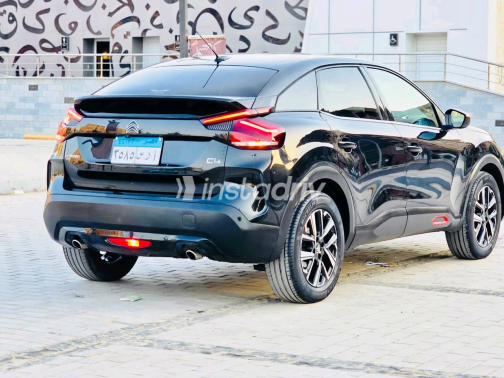 سيتروين C4 2022 أسود أوتوماتيك مستعملة للبيع في القاهرة الكبرى ( القاهرة - الجيزة) - 7
