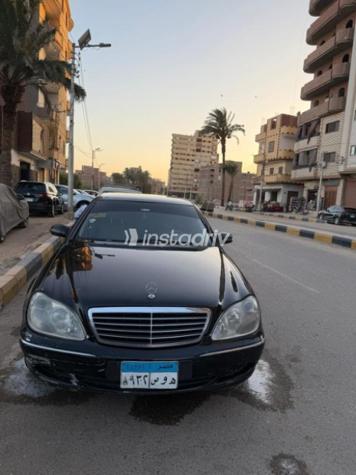 مرسيدس S 350 2004 أسود أوتوماتيك مستعملة للبيع في دمياط - 1