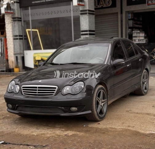 مرسيدس C 240 2003 بترولي أوتوماتيك مستعملة للبيع في المنصورة - 1