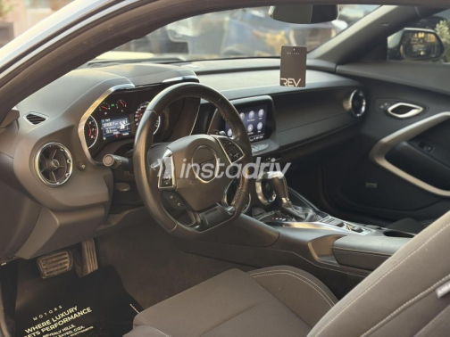 Chevrolet Camaro 2023 Gray Automatic Used for Sale in Sheikh Zayed City - 8