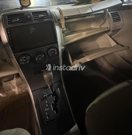Toyota Corolla 2009 White Automatic Used for Sale in Cairo - 6
