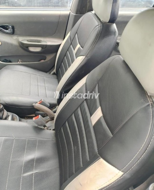 Hyundai Verna 2010 Dark Gray Automatic Used for Sale in Cairo - 4