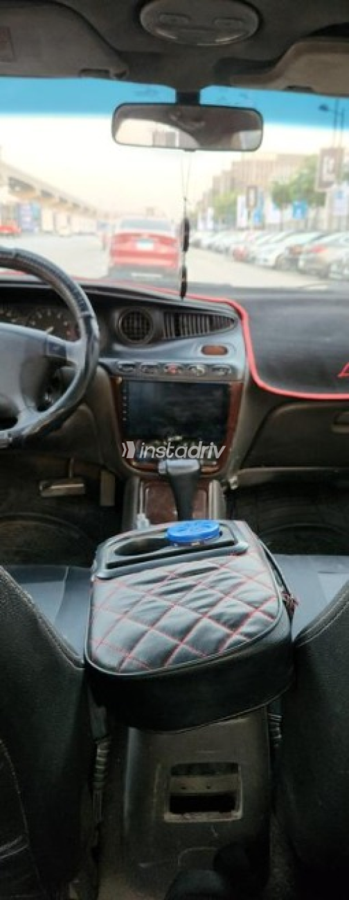 Daewoo Leganza 1999 Gold Automatic Used for Sale in Cairo - 5