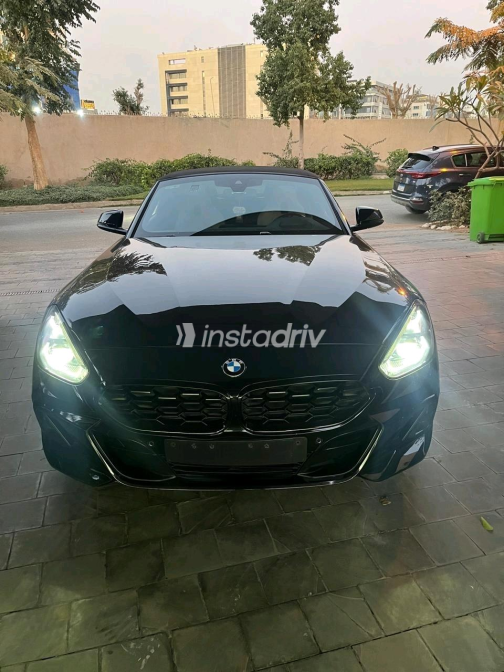 بي ام دبليو Z4 2024 أسود أوتوماتيك مستعملة للبيع في القاهرة الكبرى ( القاهرة - الجيزة) - 4