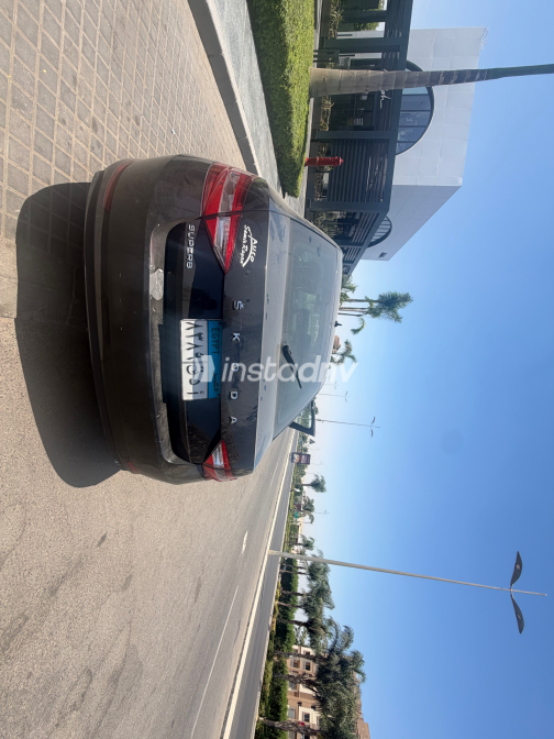 Skoda Superb 2022 Black Automatic Used for Sale in Greater Cairo ( Cairo + Giza) - 6