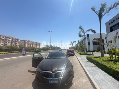 Skoda Superb 2022 Black Automatic Used for Sale in Greater Cairo ( Cairo + Giza) - 9