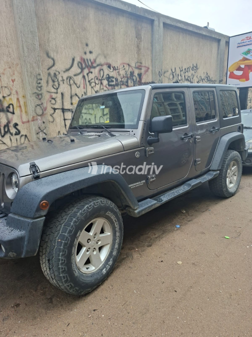Jeep Wrangler 2014 Dark Gray Automatic Used for Sale in Greater Cairo ( Cairo + Giza) - 3
