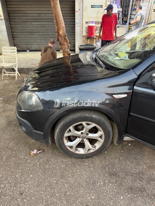 Brilliance FRV Cross 2015 Black Automatic Used for Sale in Greater Cairo ( Cairo + Giza) - 5