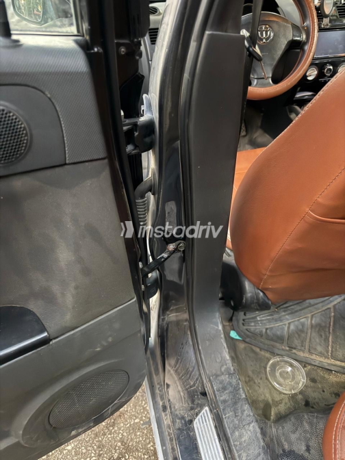 Brilliance FRV Cross 2015 Black Automatic Used for Sale in Greater Cairo ( Cairo + Giza) - 8