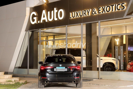بي ام دبليو 420 2025 أسود أوتوماتيك مستعملة للبيع في مدينة الشيخ زايد - 6