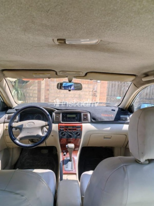 Toyota Corolla 2006 Silver Automatic Used for Sale in Pyramids Gardens - 5
