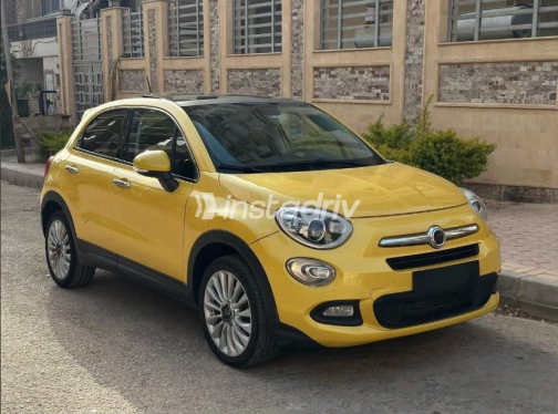فيات 500 X 2019 أصفر أوتوماتيك مستعملة للبيع في القاهرة - 1