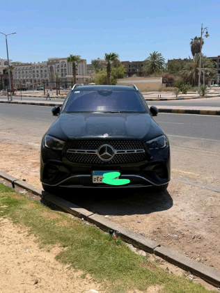 مرسيدس جي ال اي 450 2025 أسود أوتوماتيك مستعملة للبيع في القاهرة الكبرى ( القاهرة - الجيزة)