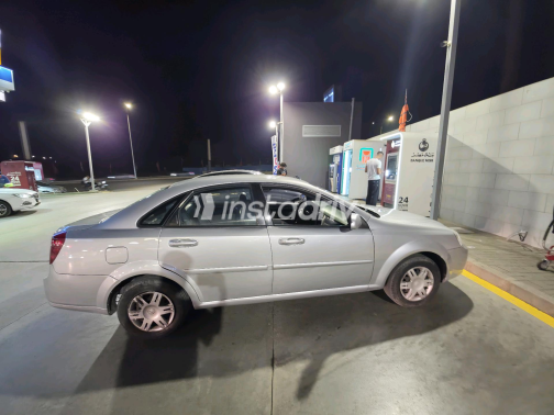 Chevrolet Optra 2010 Silver Automatic Used for Sale in Greater Cairo ( Cairo + Giza) - 1