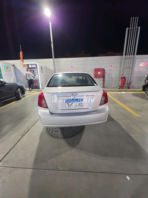 Chevrolet Optra 2010 Silver Automatic Used for Sale in Greater Cairo ( Cairo + Giza) - 9