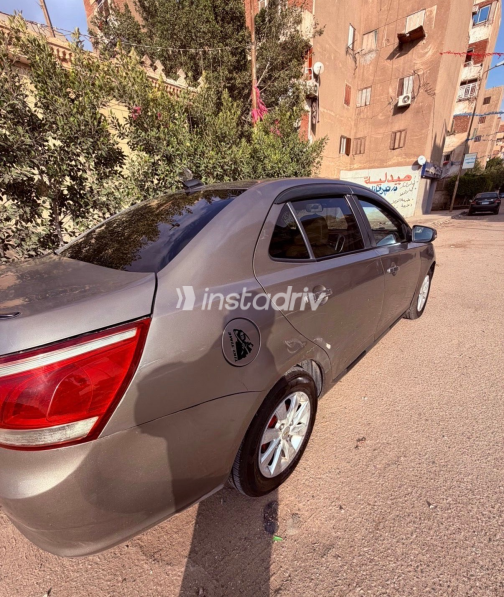 شيفروليه أوبترا 2020 بني أوتوماتيك مستعملة للبيع في القاهرة الكبرى ( القاهرة - الجيزة) - 1