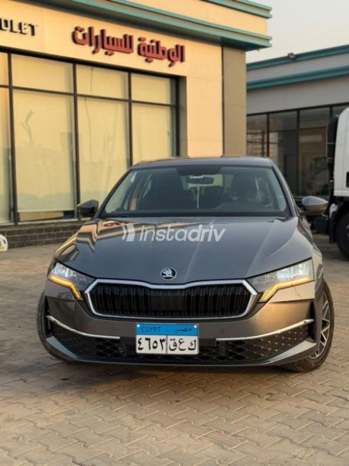 Skoda Octavia 2026 Gray Automatic Used for Sale in Cairo - 1