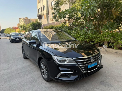 ام جى 5 2021 أسود أوتوماتيك مستعملة للبيع في القاهرة - 1