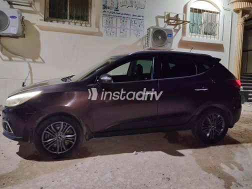 هيونداي IX 35 2015 بني أوتوماتيك مستعملة للبيع في الغردقة - 1