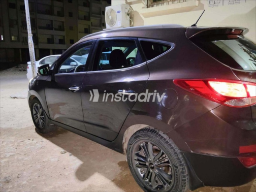 هيونداي IX 35 2015 بني أوتوماتيك مستعملة للبيع في الغردقة - 5