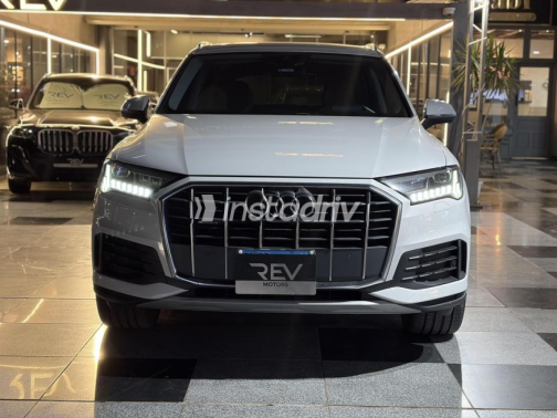 Audi Q7 2021 White Automatic Used for Sale in Sheikh Zayed City - 1