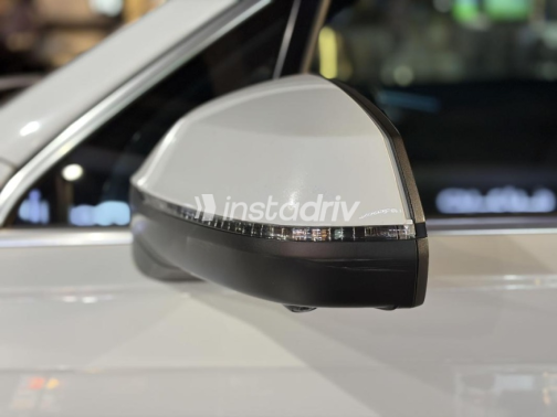 Audi Q7 2021 White Automatic Used for Sale in Sheikh Zayed City - 8