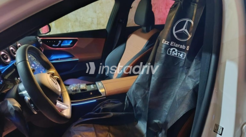 مرسيدس C 180 2023 أبيض أوتوماتيك مستعملة للبيع في مدينة نصر - 8