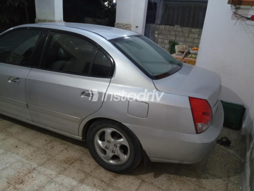 Hyundai Avante 2005 Silver Automatic Used for Sale in Alexandria - 3